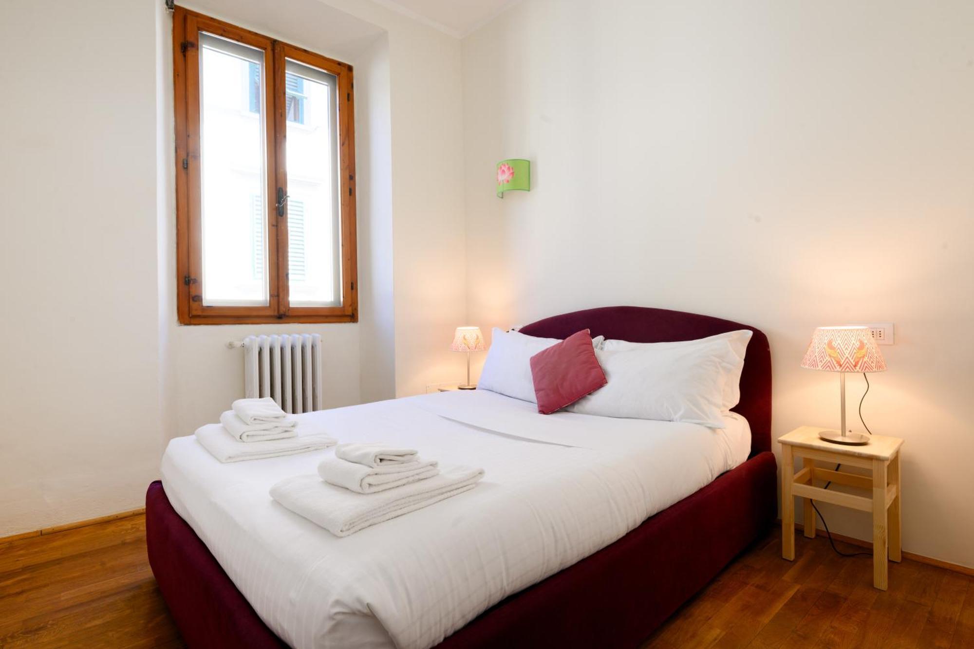 Sweet House In Macci Street *